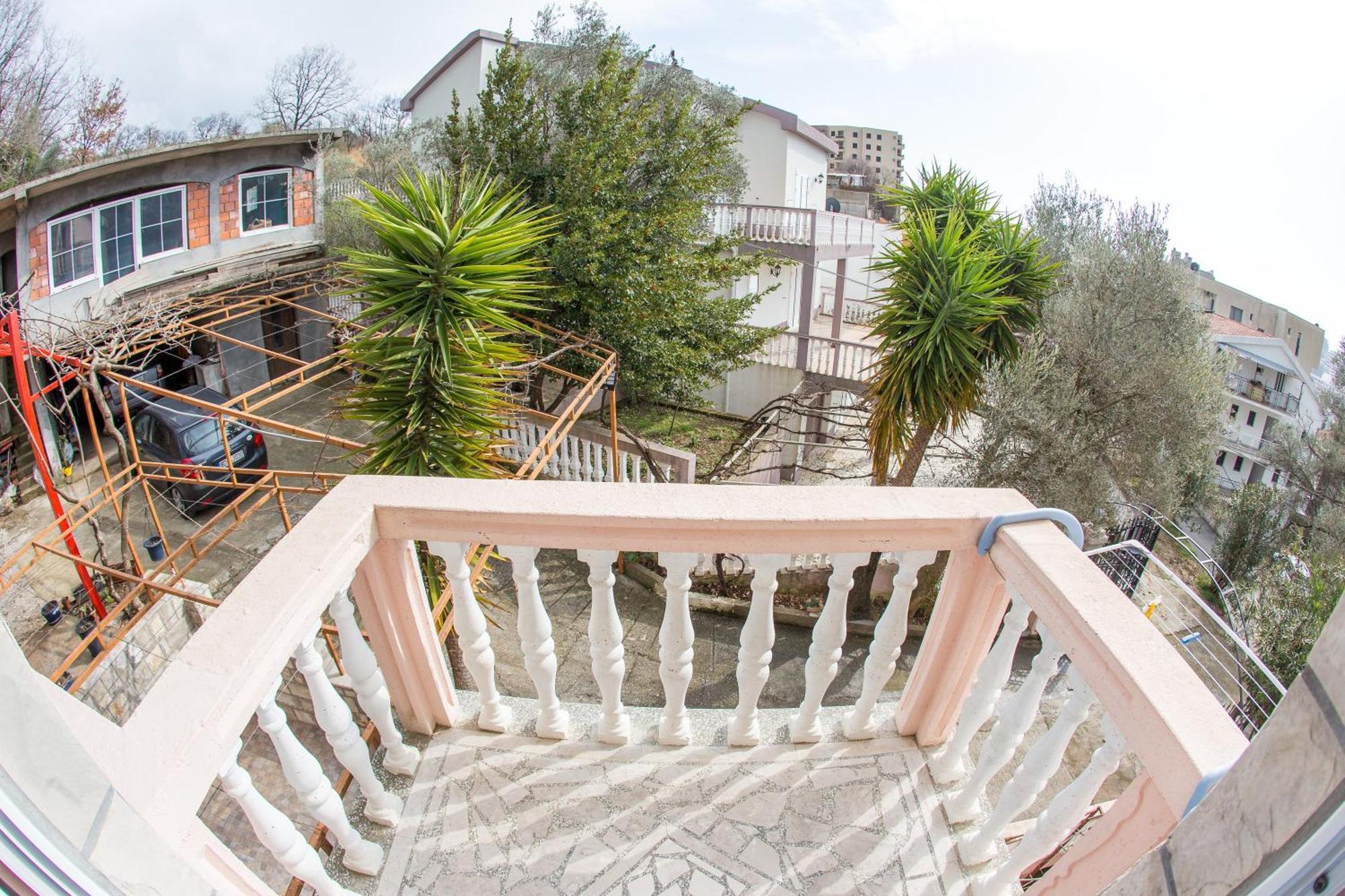 Guest House Almond Bečići المظهر الخارجي الصورة
